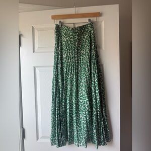 Max Studio Green Floral Pleated Midi Skirt A line